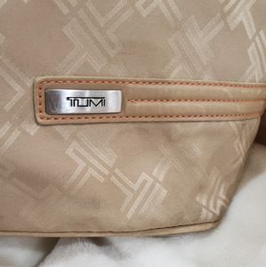 TUMI TOTE